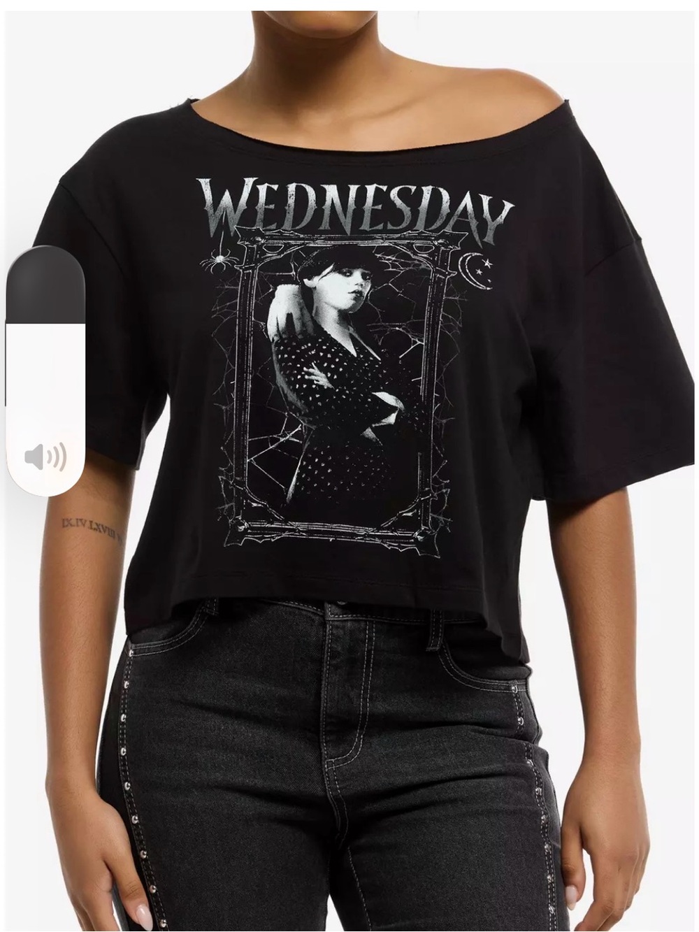 Hot Topic Black Wednesday Addams cropped Graphic Tee